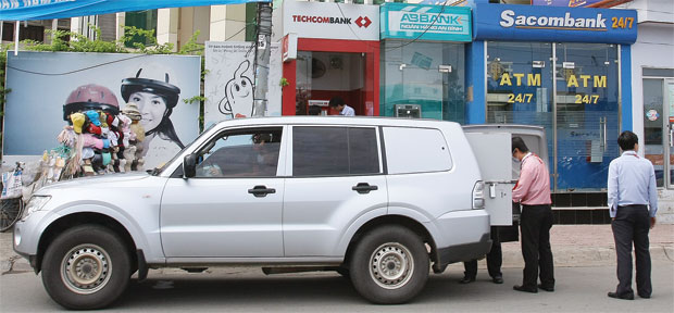 dịch vụ bộ tống tài sản