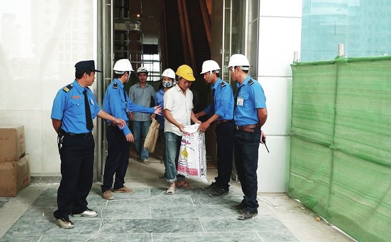 dịch vụ bảo vệ công trường